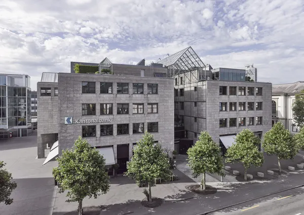Fassade Aargauer Kantonalbank, Aarau