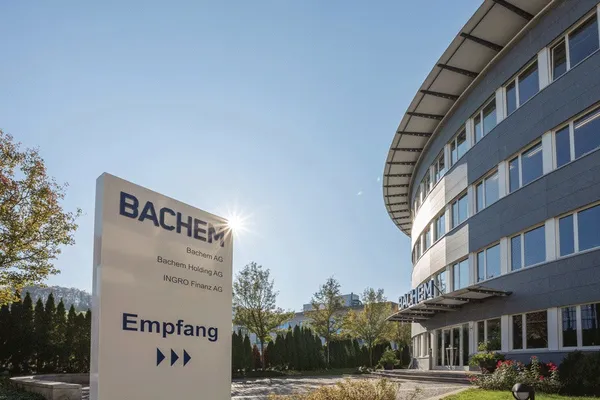 Fassade Anbau Gebäude G Bachem AG, Aarau