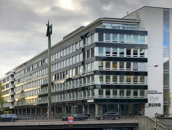 Fassade SUVA Dreikönigstrasse, Zürich